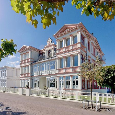 Villa Seeblick Wolgastsee ゼーバート・ヘリングスドルフ エクステリア 写真